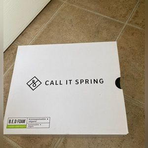 GENTLY USED UGG BOOTS 🥾